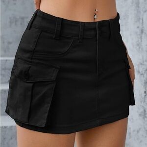 John Galt pacsun black y2k cargo miniskirt